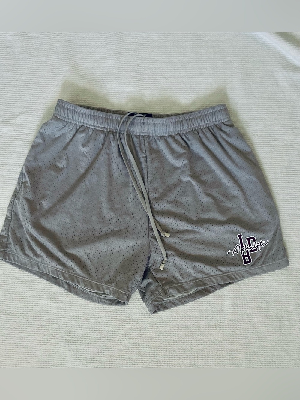 Alphalete shorts men large mesh gym athletic workout pockets
